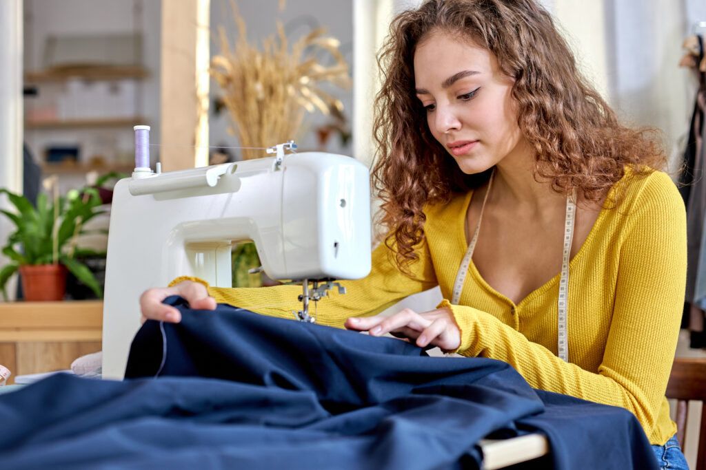 Lire la suite à propos de l’article Comment prendre soin de vos vêtements de seconde main pour qu&rsquo;ils durent plus longtemps